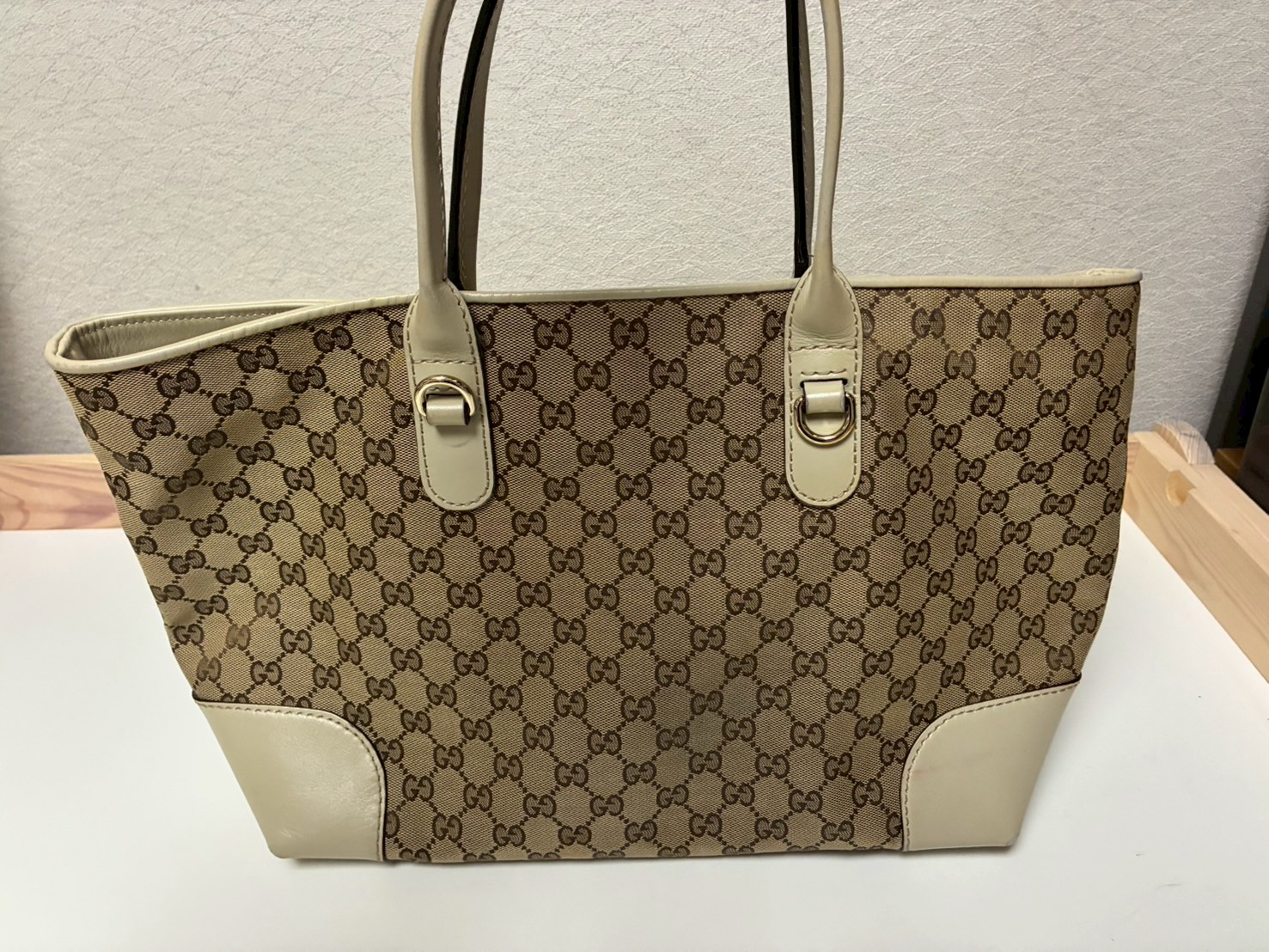GUCCI（グッチ）のトートバッグ】角すれ・汚れがあっても諦めないで
