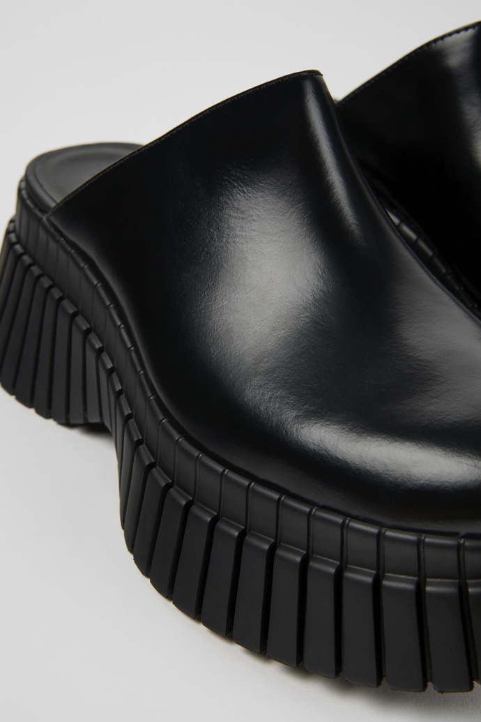 レディース Clogs | カンペール（Camper）公式オンラインストア