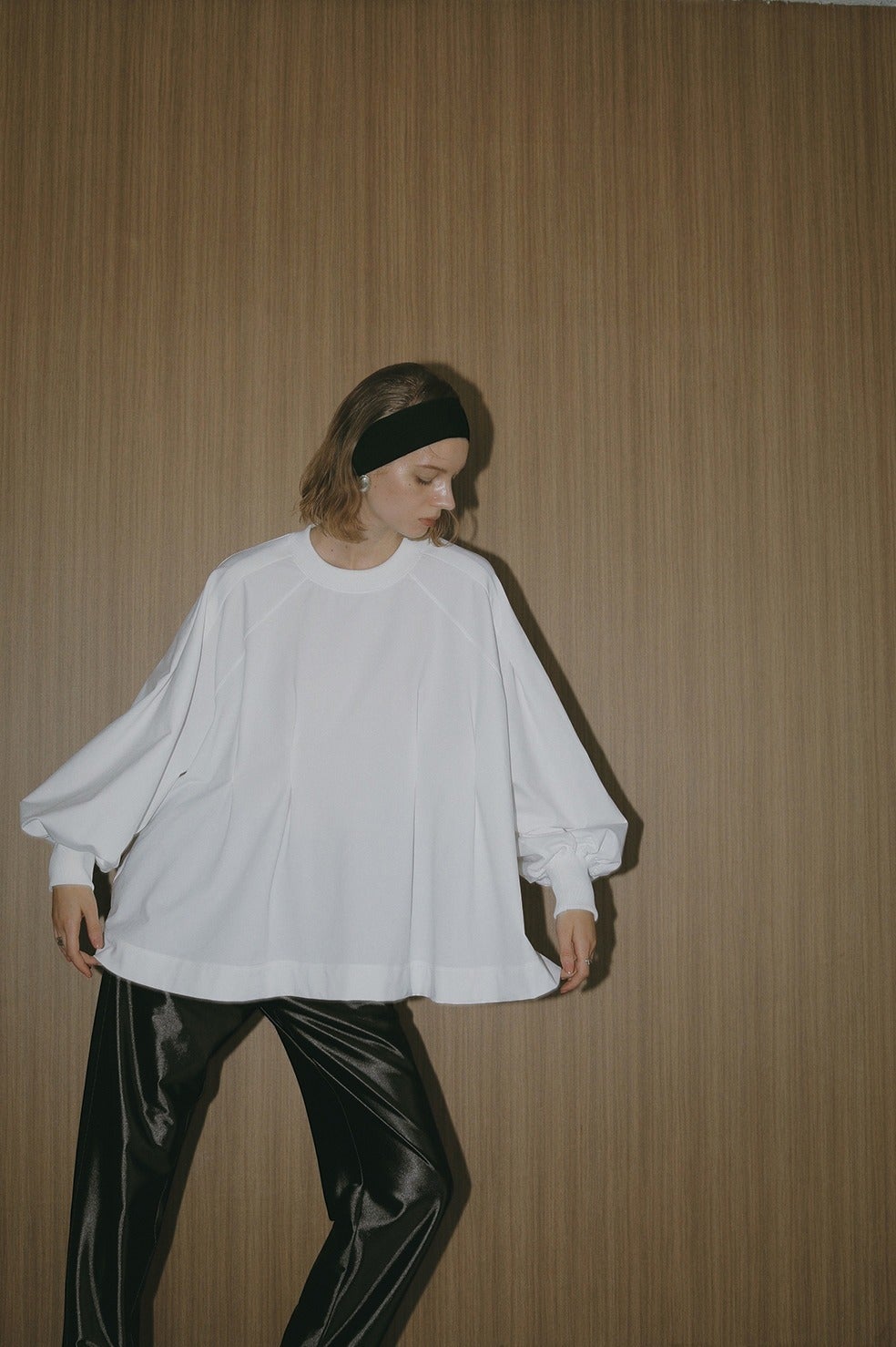WAIST TUCK VOLUME SLEEVE SWEAT｜TOPS(トップス)｜MANOF OFFICIAL