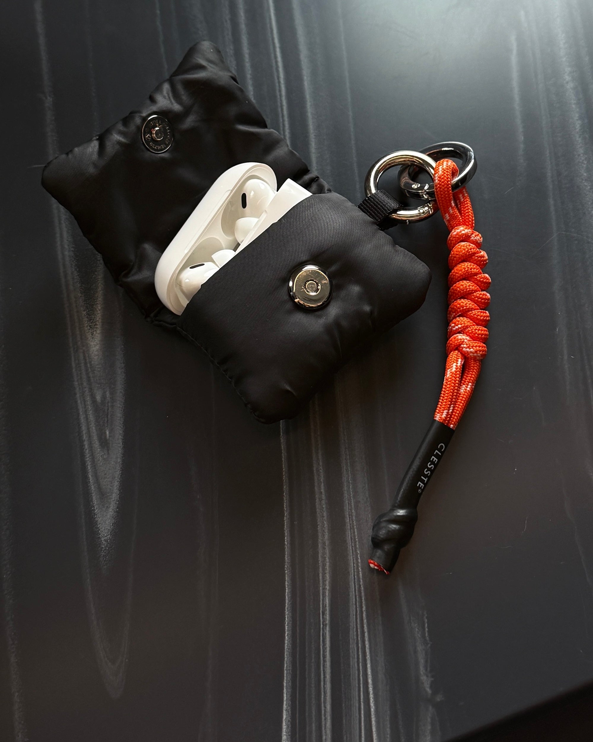 CORD CHARMS 001 (ORANGE)