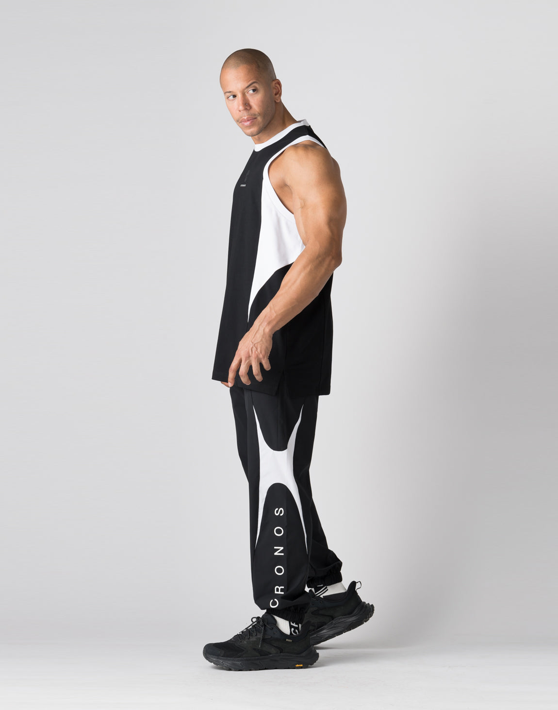 CRONOS Stretch Sleeve less【BLACK】