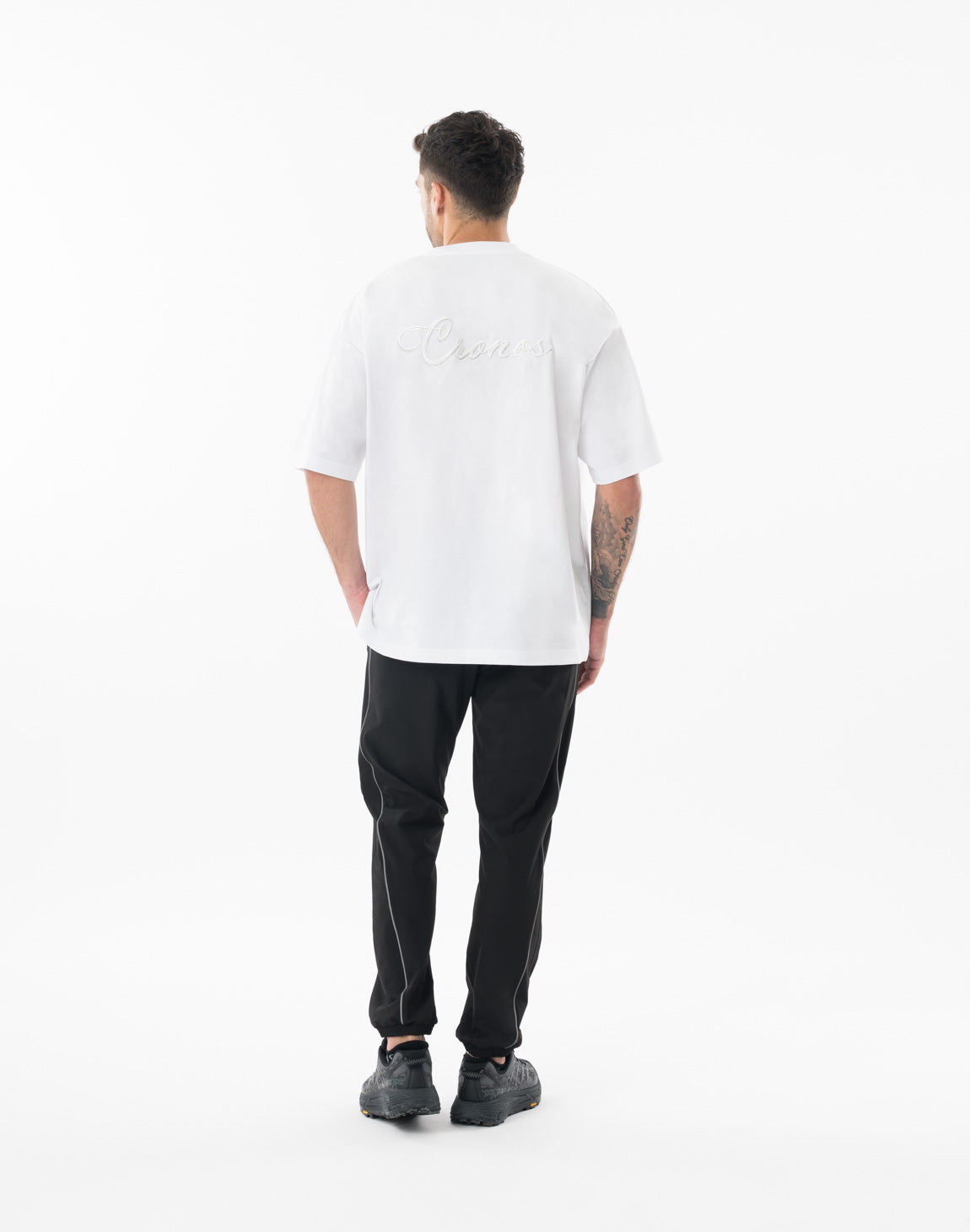 CRONOS SCRIPT SIDE S/S TEE【WHITE】