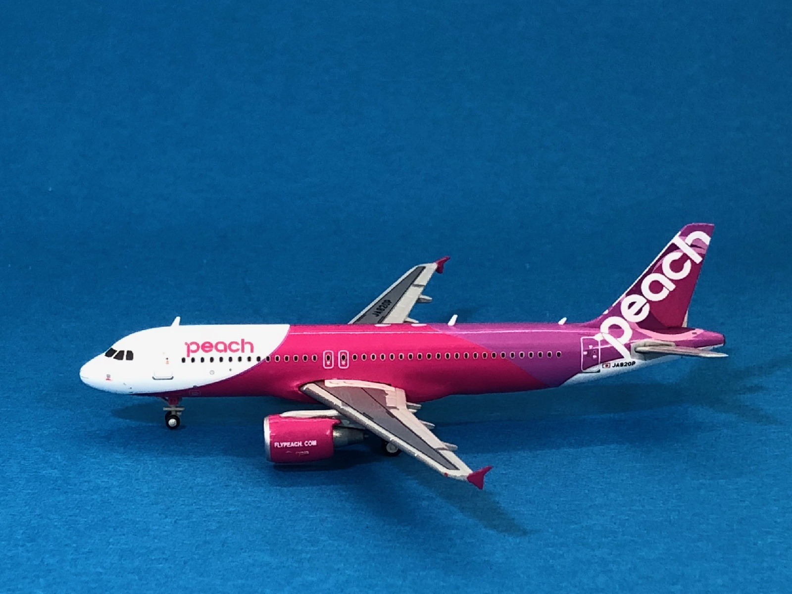MM40005 GEMINI JETS PEACH / ピーチ A320 JA820P 1:400 完売しました