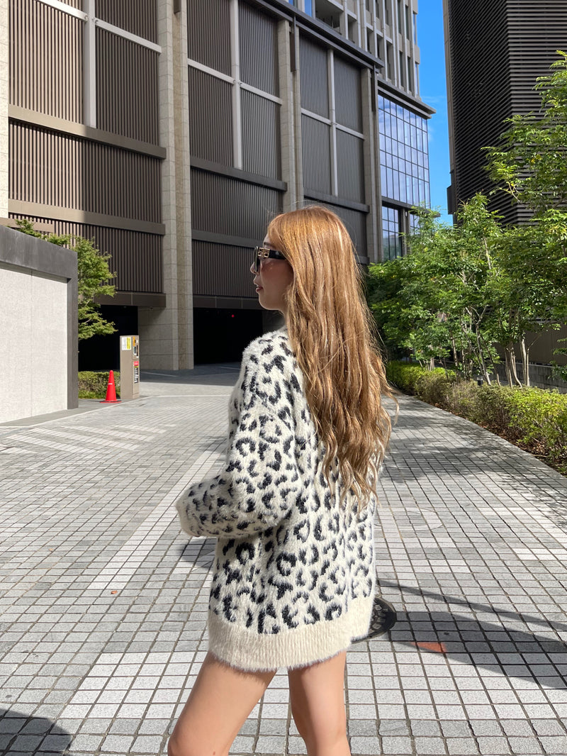ホワイトレオパードニット DPB73124 – CRAMMY