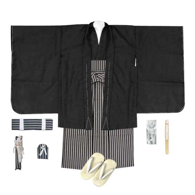 七五三 5歳 フルセット 男の子用 黒地の羽織・着物のアンサンブルと縞