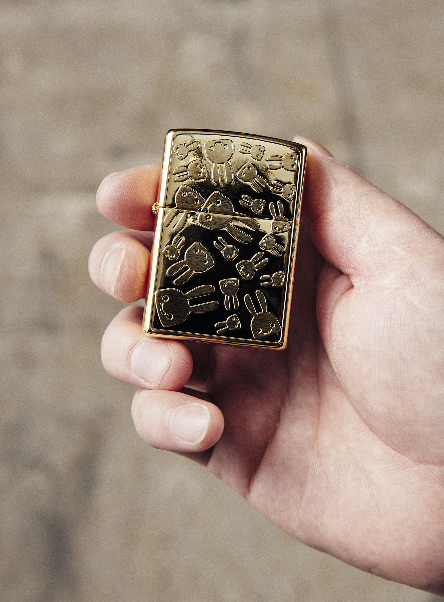 Zippoライター ウサギたくさん｜ウサギがいる｜CUNE ONLINE STORE