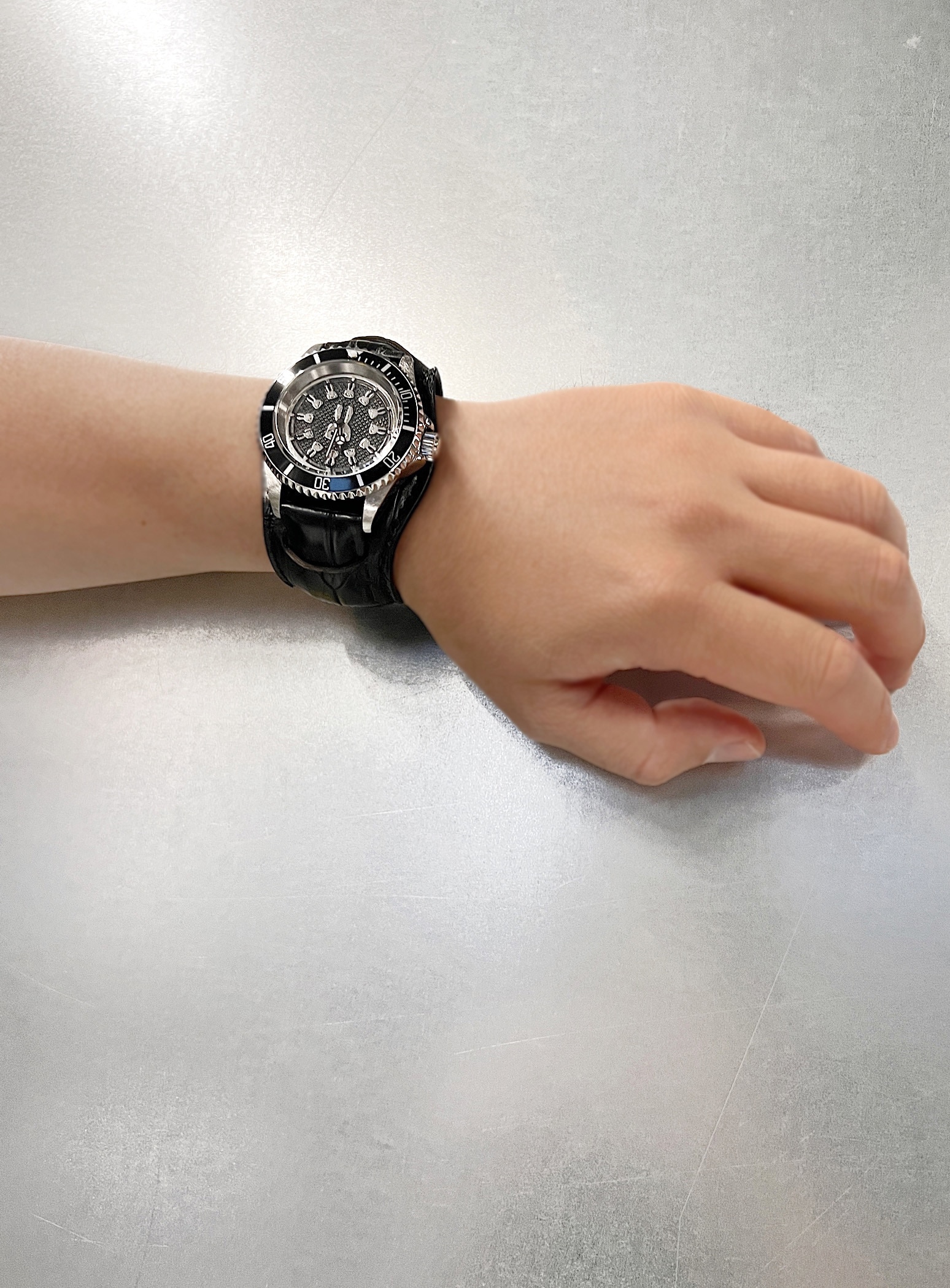 CUNE CUSTOM WRIST WATCH Nile Crocodile Belt｜ウサギがいる｜CUNE