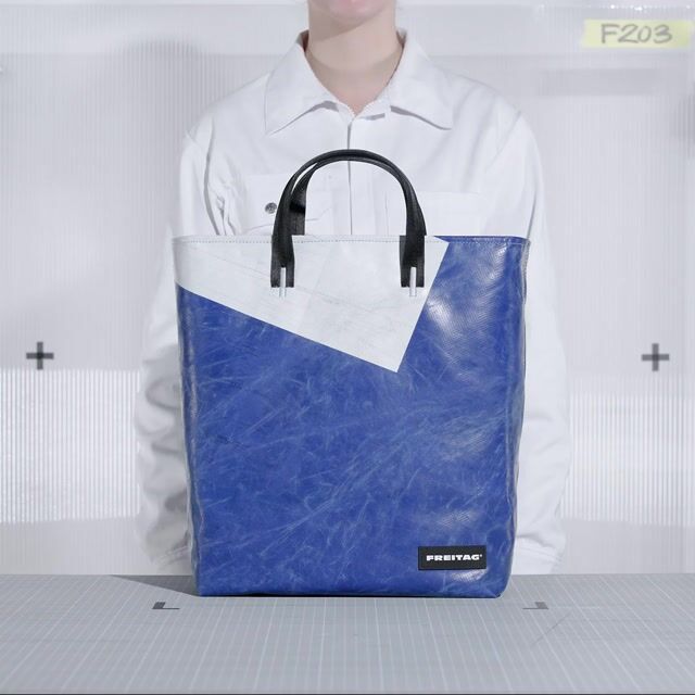 F203 BOB | 684534 | FREITAG