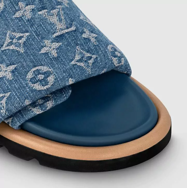 Louis Vuitton Pool Pillow Flat Comfort Mule