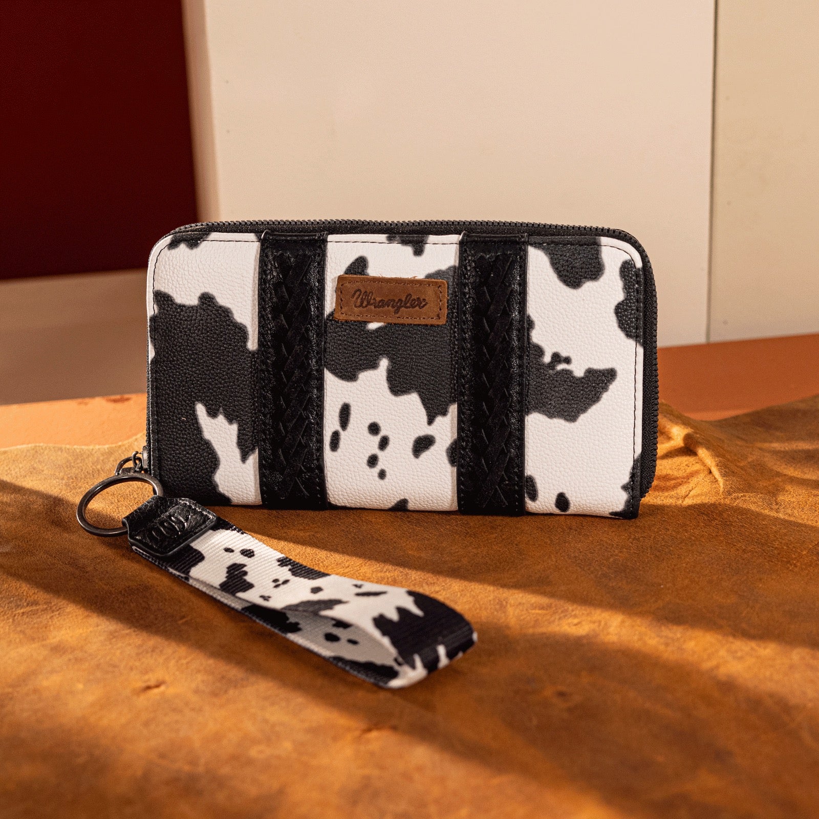 Wrangler Cow Print Wristlet Wallet – Dani Morgans