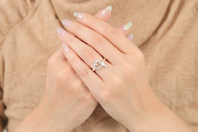 送料無料】 TIFFANY & Co. ラビング ハート リング