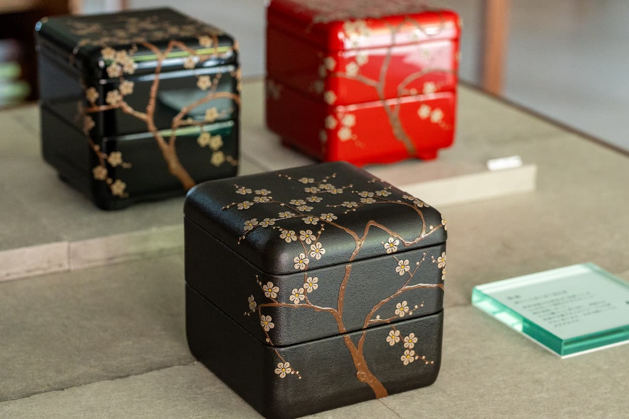 モダンデザインがかわいい！普段使いしやすい琉球漆器を紹介！ | OKITIVE