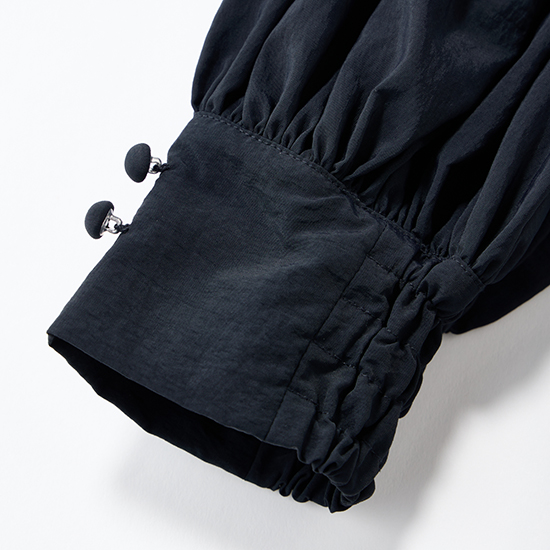 THREE SQUARE]2WAYタフタロングスリーブブラウス | KOBUNSHA SELECT