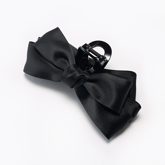 VERY STORE セレクション]サテンリボンヘアクリップ | KOBUNSHA SELECT