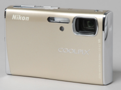 実写速報】ニコン「COOLPIX S52」
