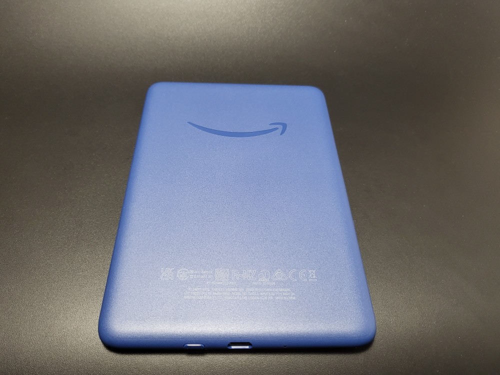 Kindle 11世代 32GB Amazon.com: Amazon Kindle Paperwhite Signature