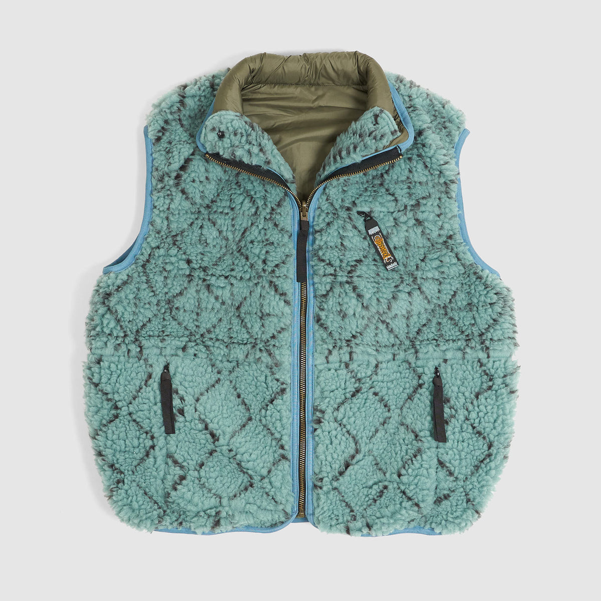 Kapital Reversible Dogi Sashiko Boa Fleece Outdoor Vest - DeeCee style