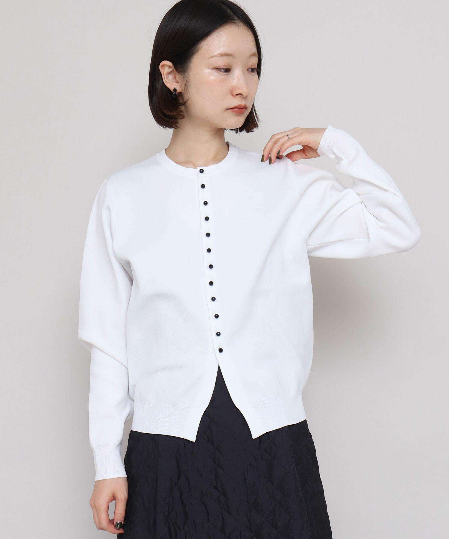 AMBIDEX Store ○PBTポリエステル スムース カーディガン(F シロ): iki