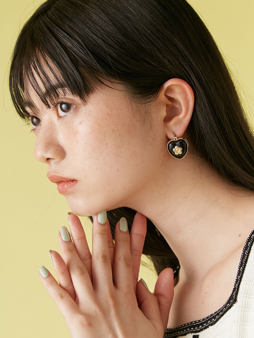 LILY BROWN×MARY QUANT】デイジーモチーフカラーピアス(ピアス