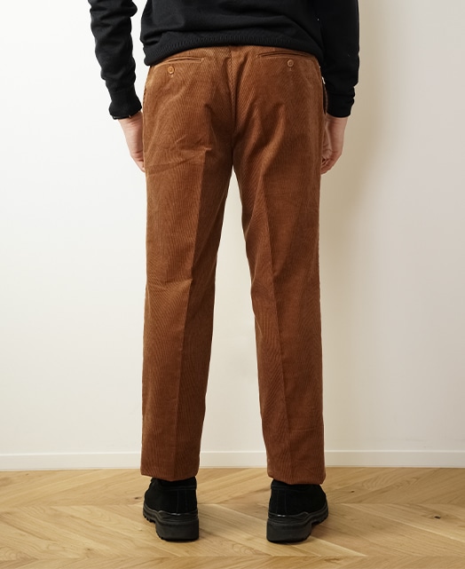 コットンパンツ（1タック）(44 ブラウン系): メンズ｜メーカーズシャツ
