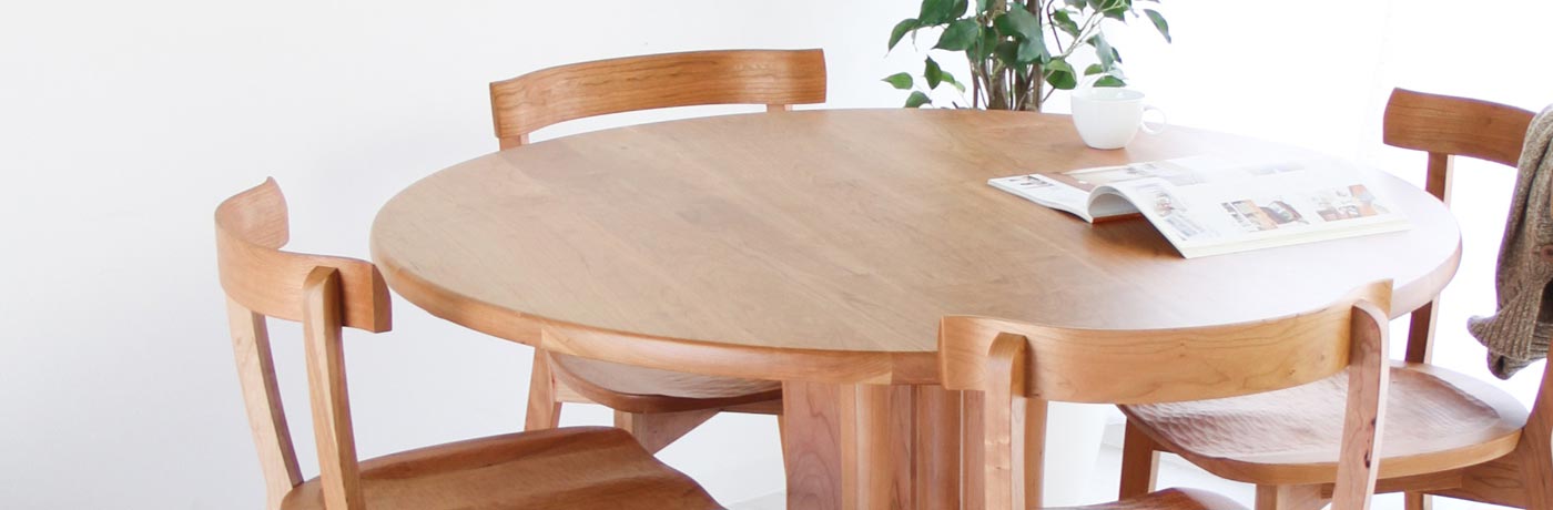 無垢丸テーブル | 旭川・飛騨・府中などが作る国産家具 | MUKU工房