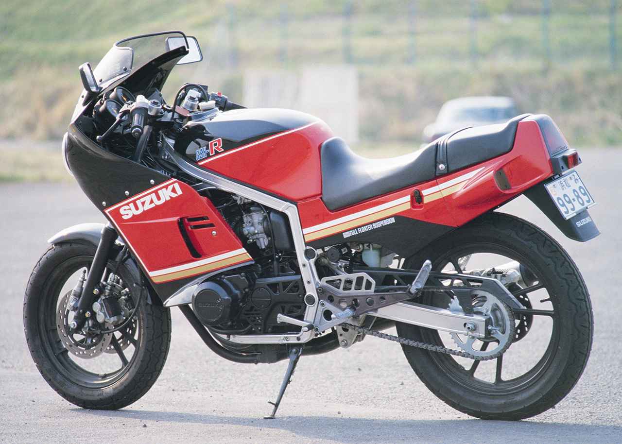 400cc名車解説】スズキ「GSX-R」｜衝撃的な軽さとハイパワーでクラスを