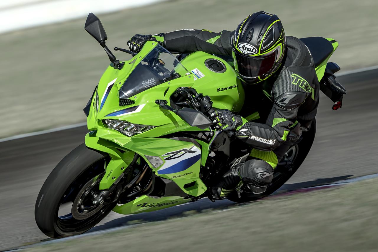 ニューモデル情報】Ninja ZX-4R SEとNinja ZX-4RRの2026年型が発売