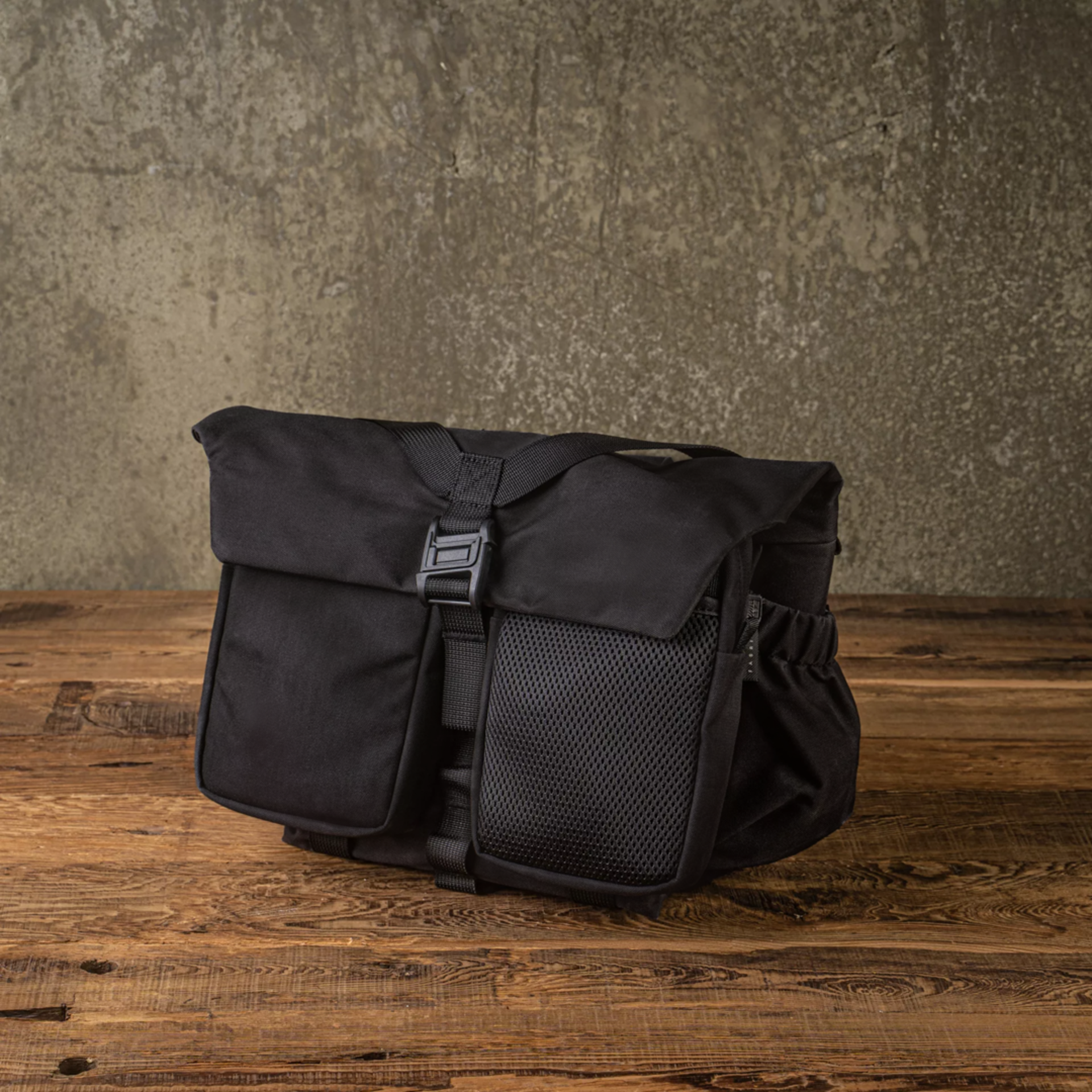 PILOT UPGRADE」ブロンプトン用バッグ 7L (本製品モジュールポーチが二