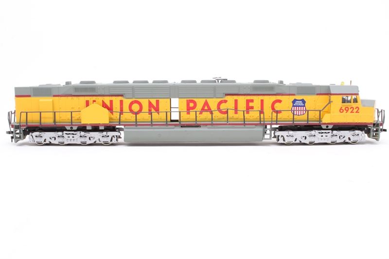 Bachmann USA 41-666-01BAC DD40AX EMD 6922 of the Union - Hattons