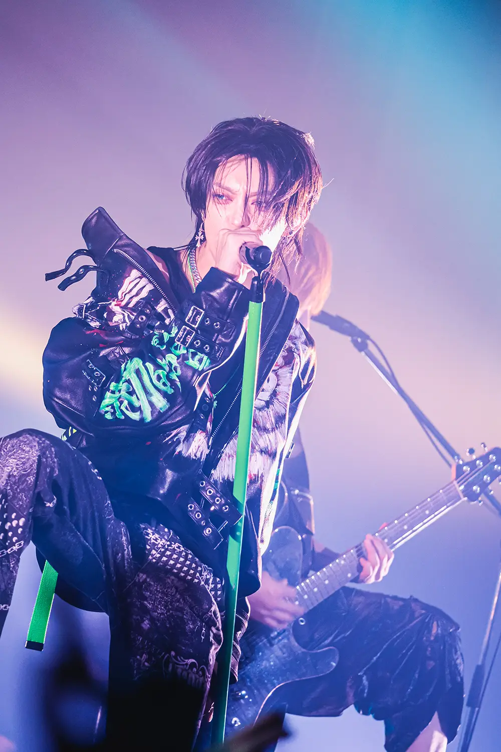 甘い暴力、「九年目の招待」KT Zepp Yokohamaで解き放った剥き出しの音