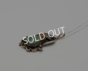 ペンダントトップナバホ石物のオールドスタイルナバホ ターコイズ
