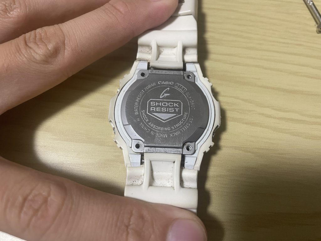 ボタン無反応の回避方法も】G-SHOCK GLX-5600の電池交換が誰でも100円