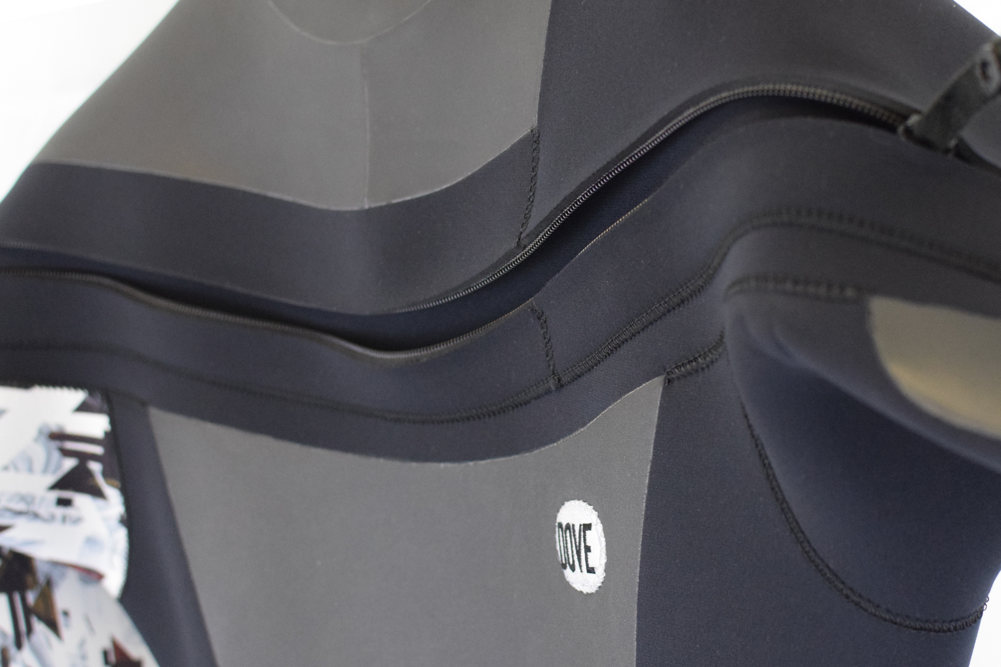 製品紹介：マッドテーラー・チェストジップ・セミドライ | 国産高級