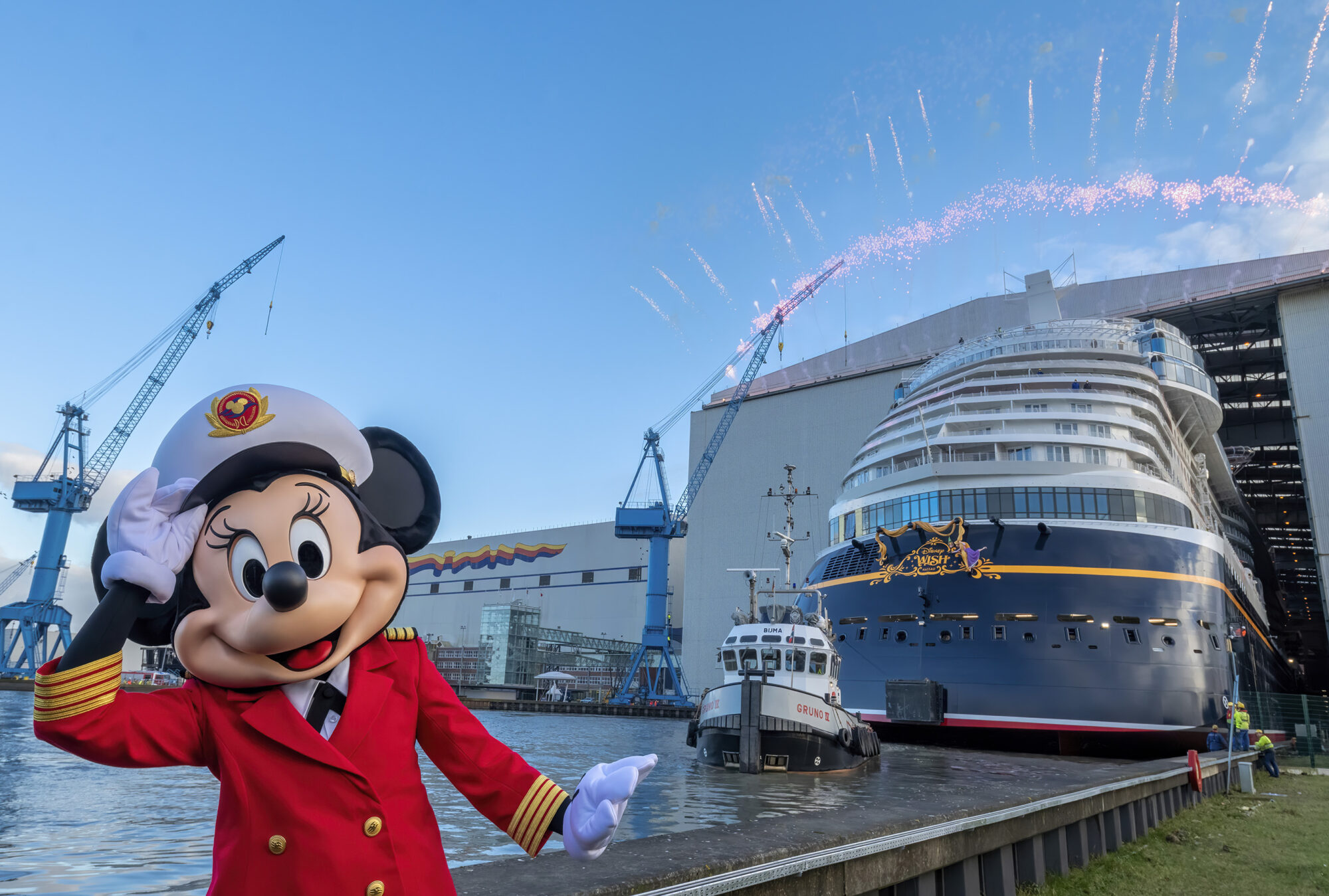 ディズニー・ウィッシュ、とうとう水上に登場 …（update）