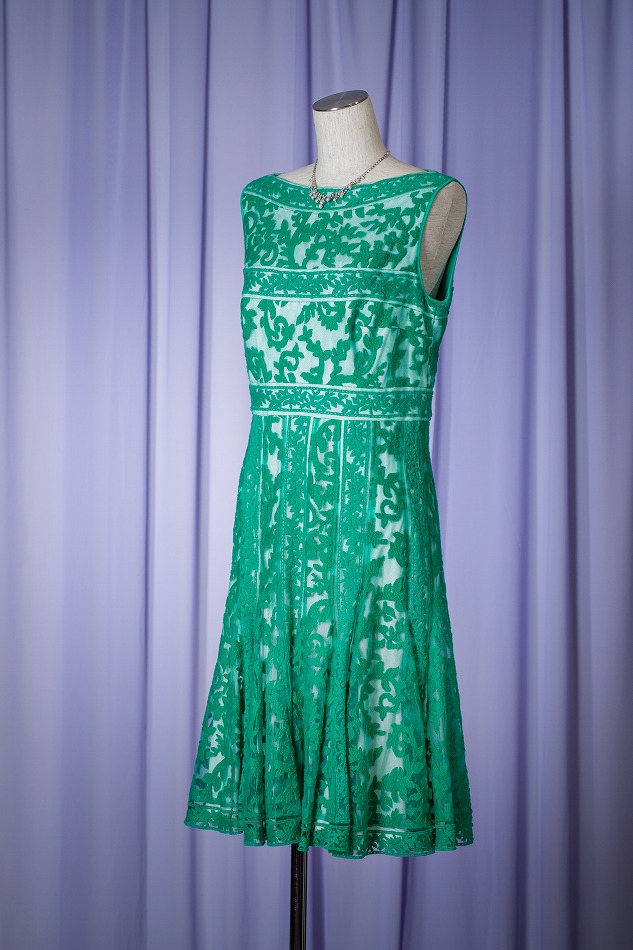 TADASHI SHOJI タダシショウジ クラッシックフラワーグリーンドレス