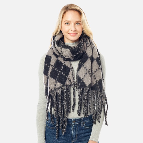 Fuzzy Argyle Scarf with Tassels. - Approximately 82