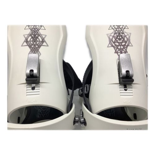 FLUX (フラックス) ビンディング Mサイズ ホワイト F22XFMM 2021-2022