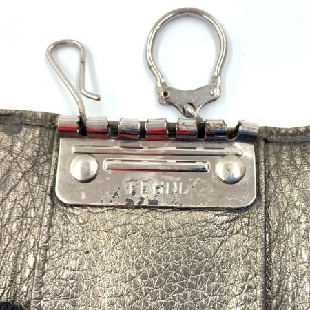 FENDI フェンディ ズッキーノ 三つ折り 6連キーケース 8AP002 ベージュ