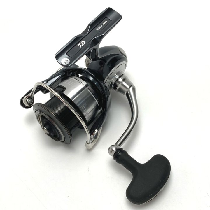 DAIWA ダイワ 24 セルテート LT3000-XH 00061180 スピニングリール 箱