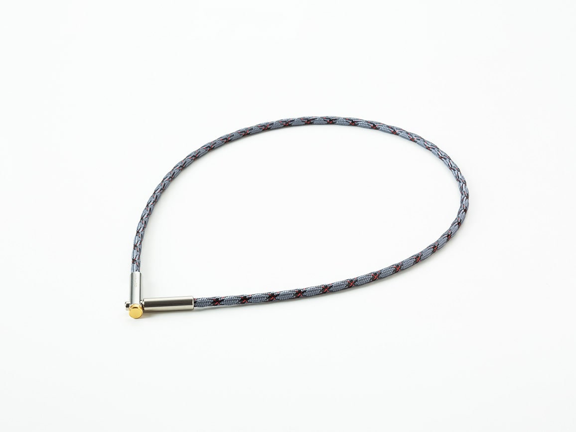 ファイテン RAKUWA磁気チタンネックレスVタイプ(72_シルバー