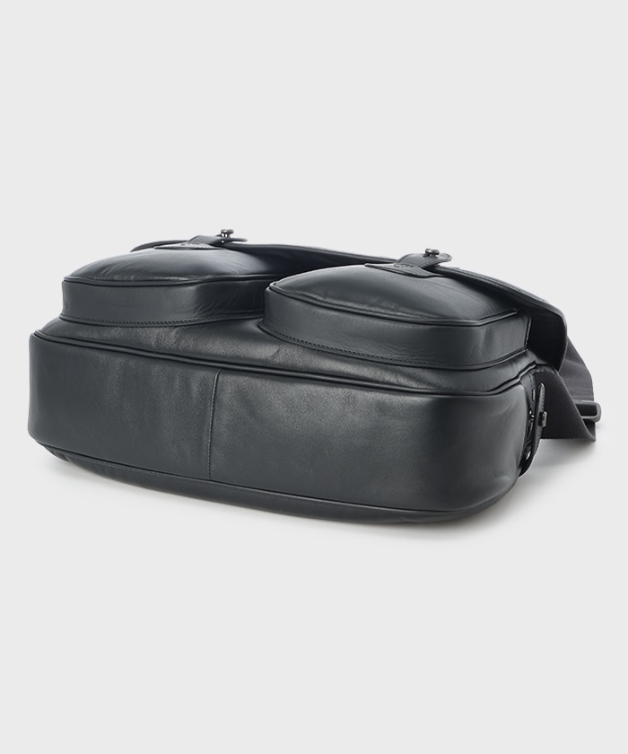 HUNTING WORLD] バチューレザー[アバディーン 6625BLA]ブラック