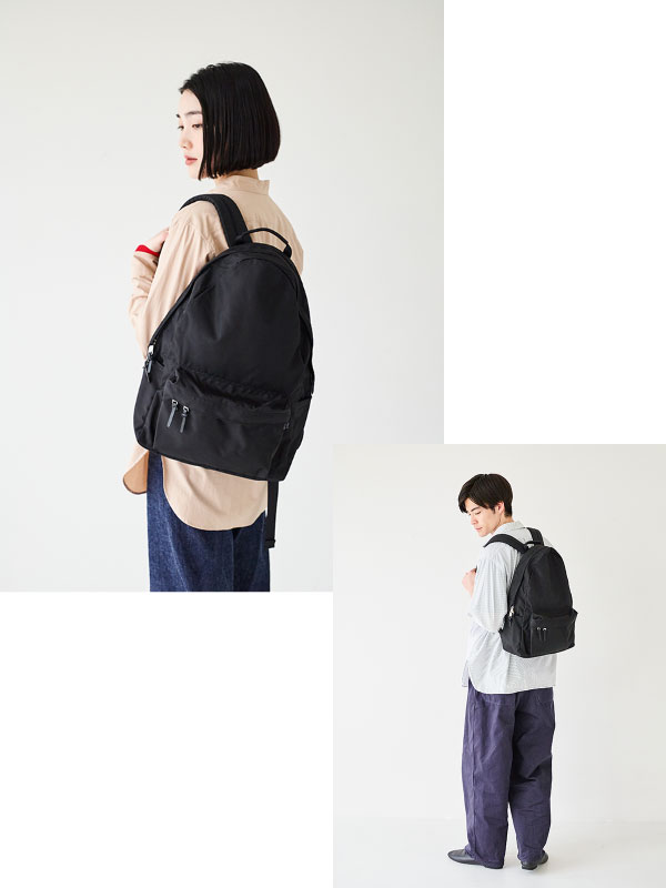 LaLaBegin編集部と共同開発したデイパックから「BLACK」が新登場