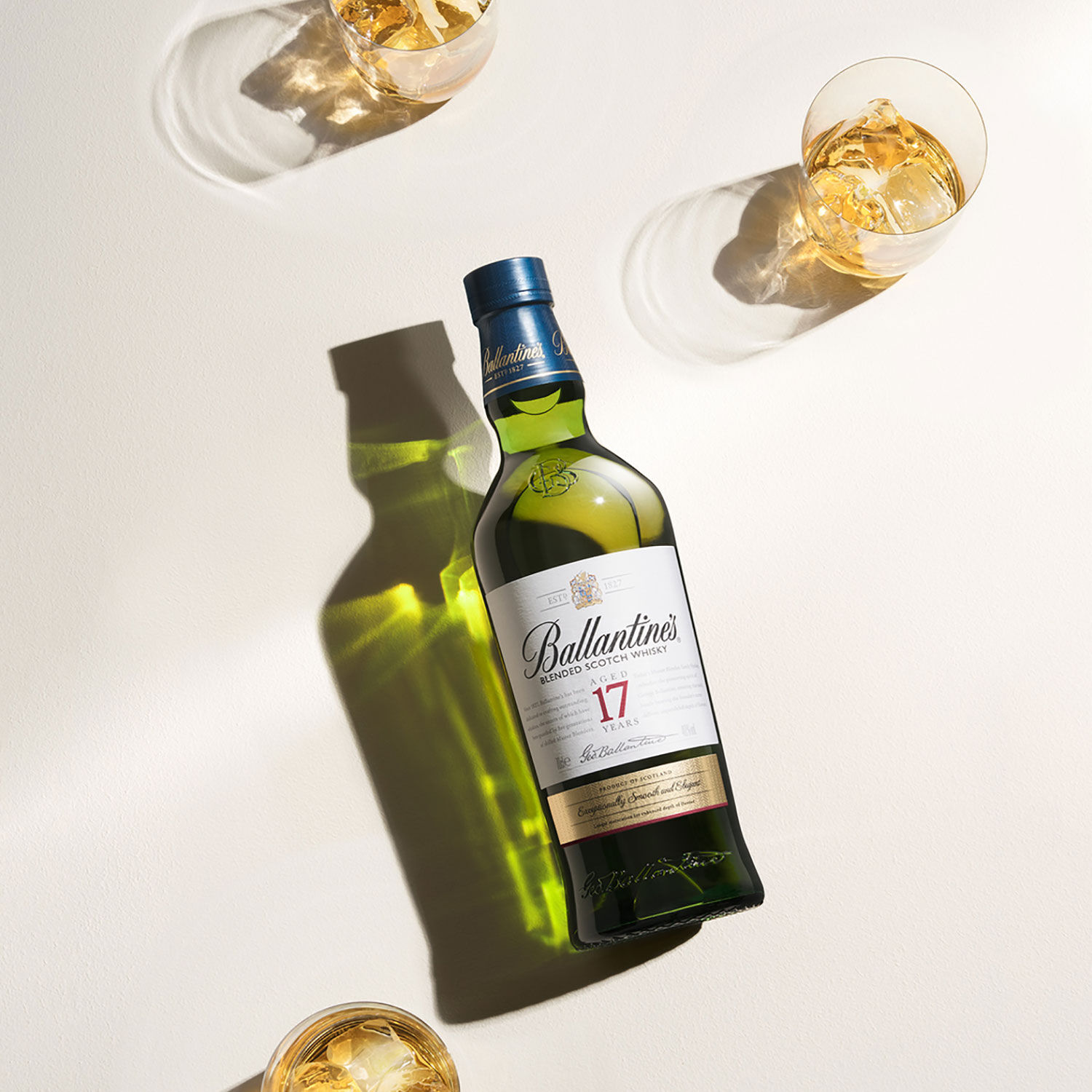 バランタイン17年 /ブレンデッドスコッチウィスキー 700ml