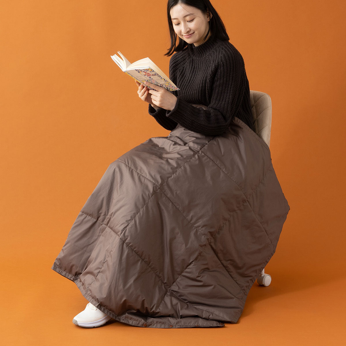 EMOOR DOWN】 洗える 羽毛 ポケッタブル ハーフケット クッション