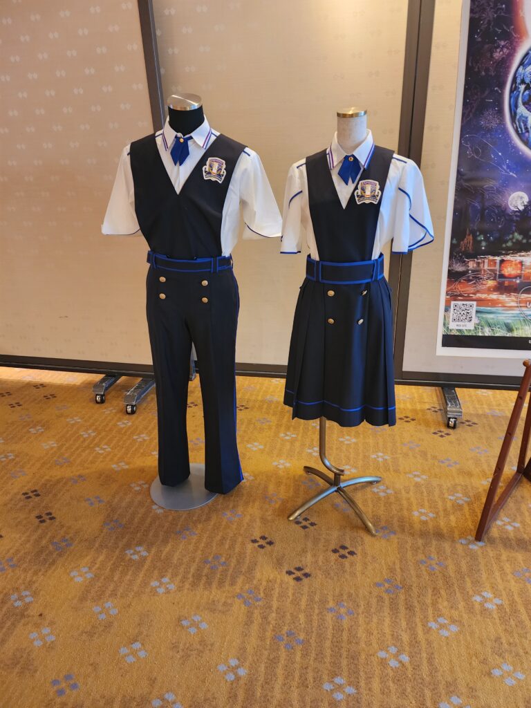 大阪・関西万博 アテンダントユニフォームをまとめていきます