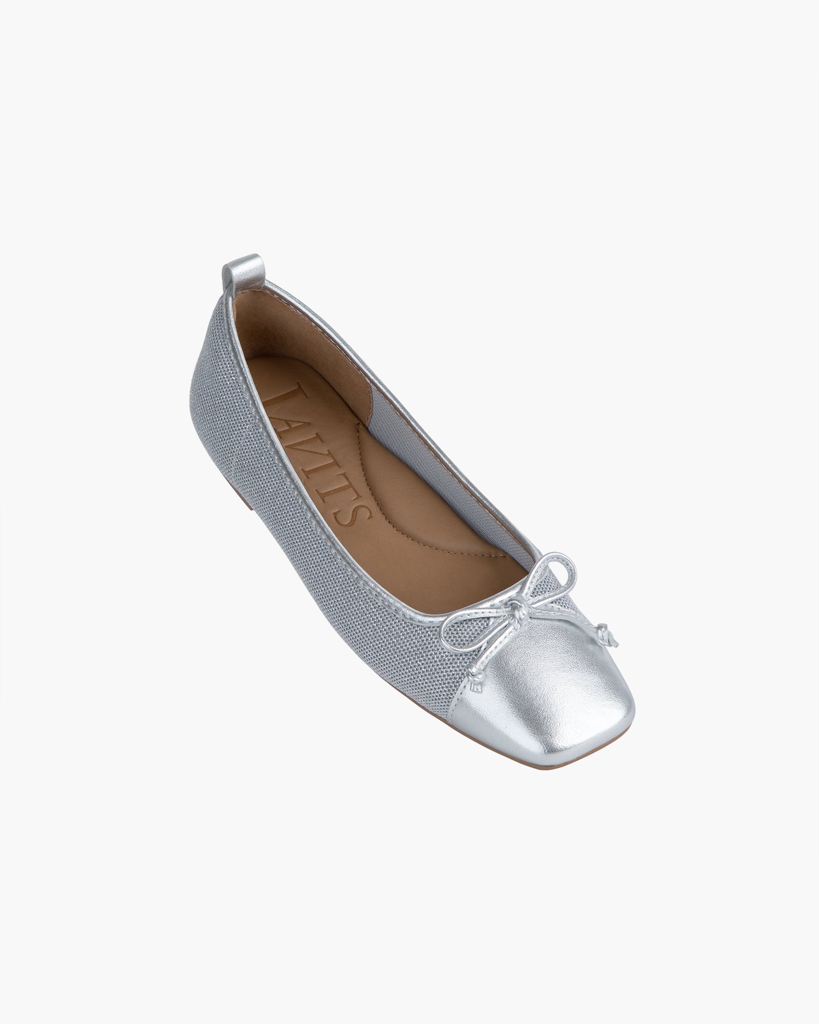 SS22_60004_PARRIS_SILVER_LEADc