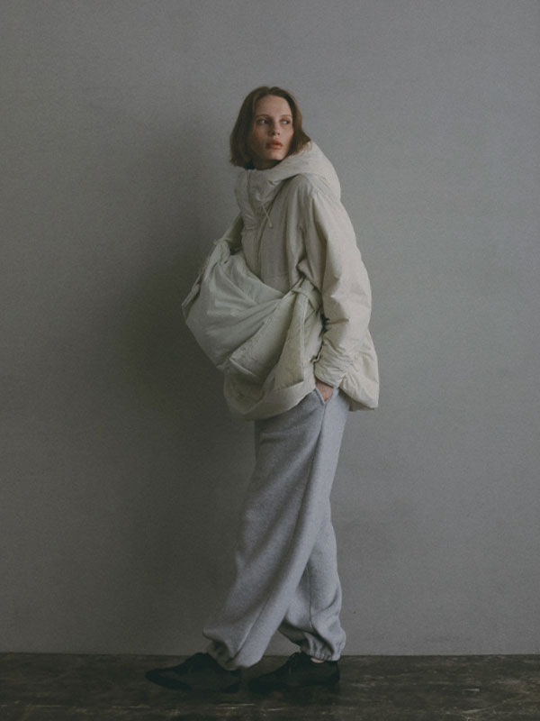 Marmot×ETRE TOKYO PERTEXパディングショルダーバック(F OFF WHITE