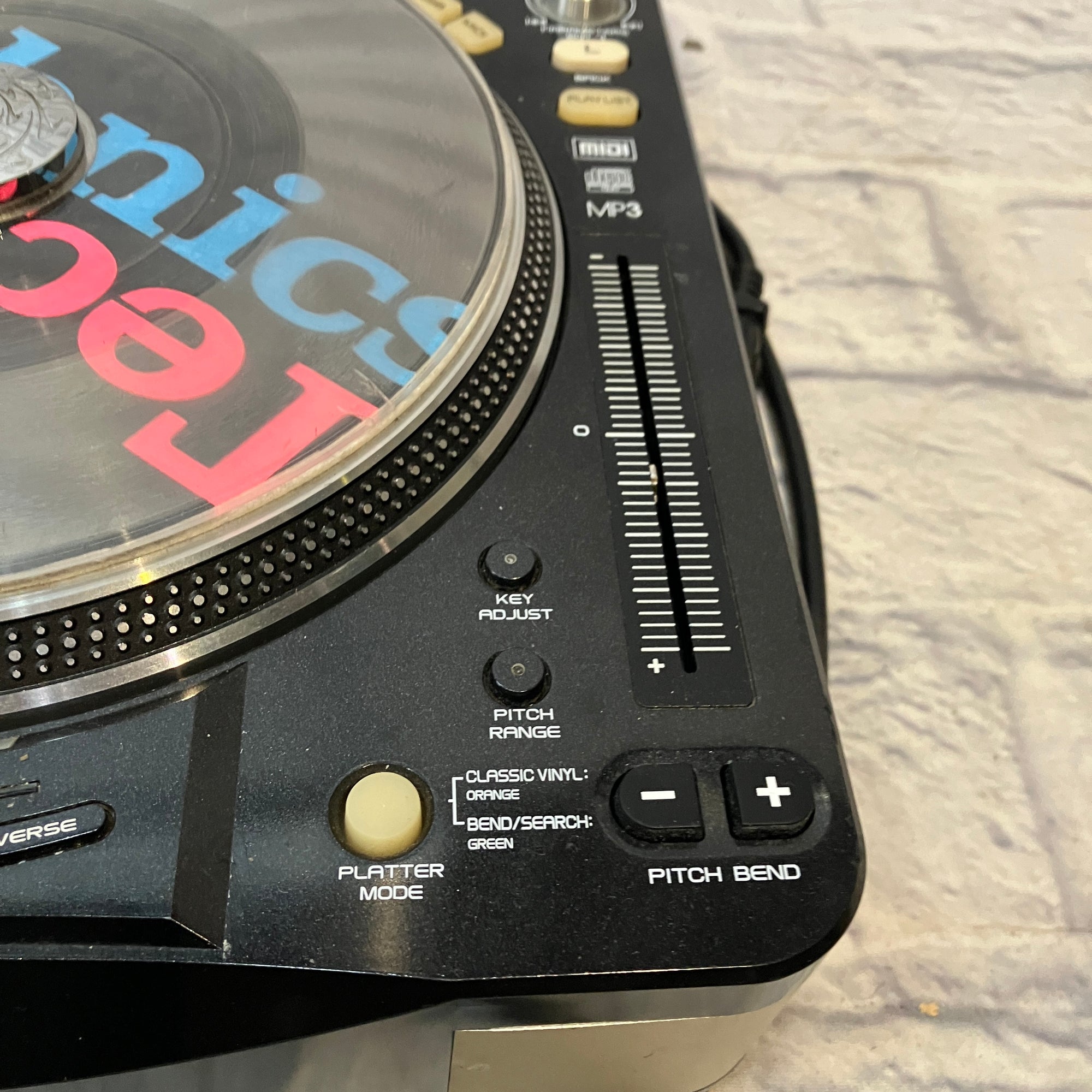 Denon DN-S3700 CDJ / DJ Turntable - Evolution Music