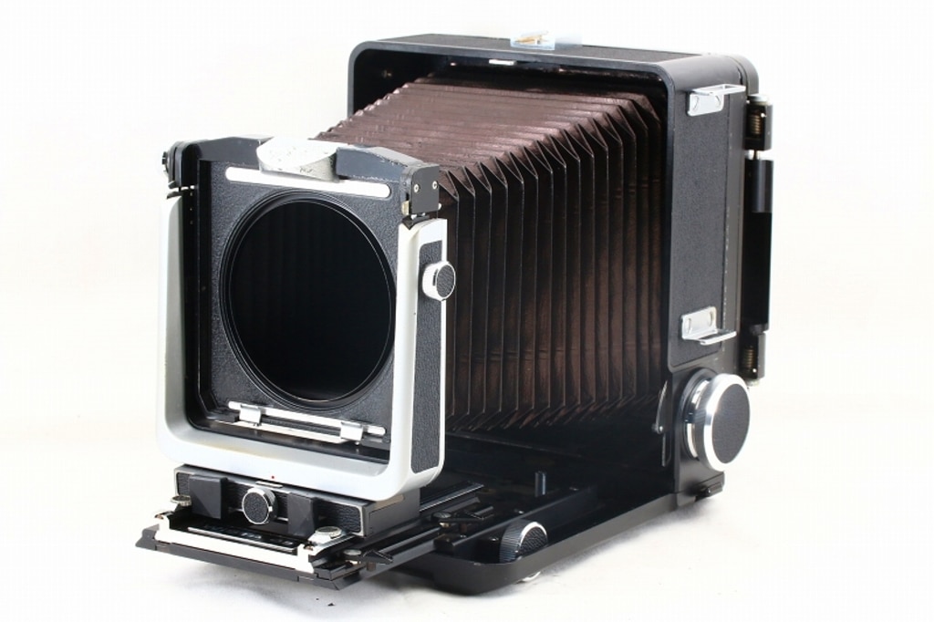 ウィスタ 45、ウィスタフィールド 45 DX｜ウッドカメラは今でも高額