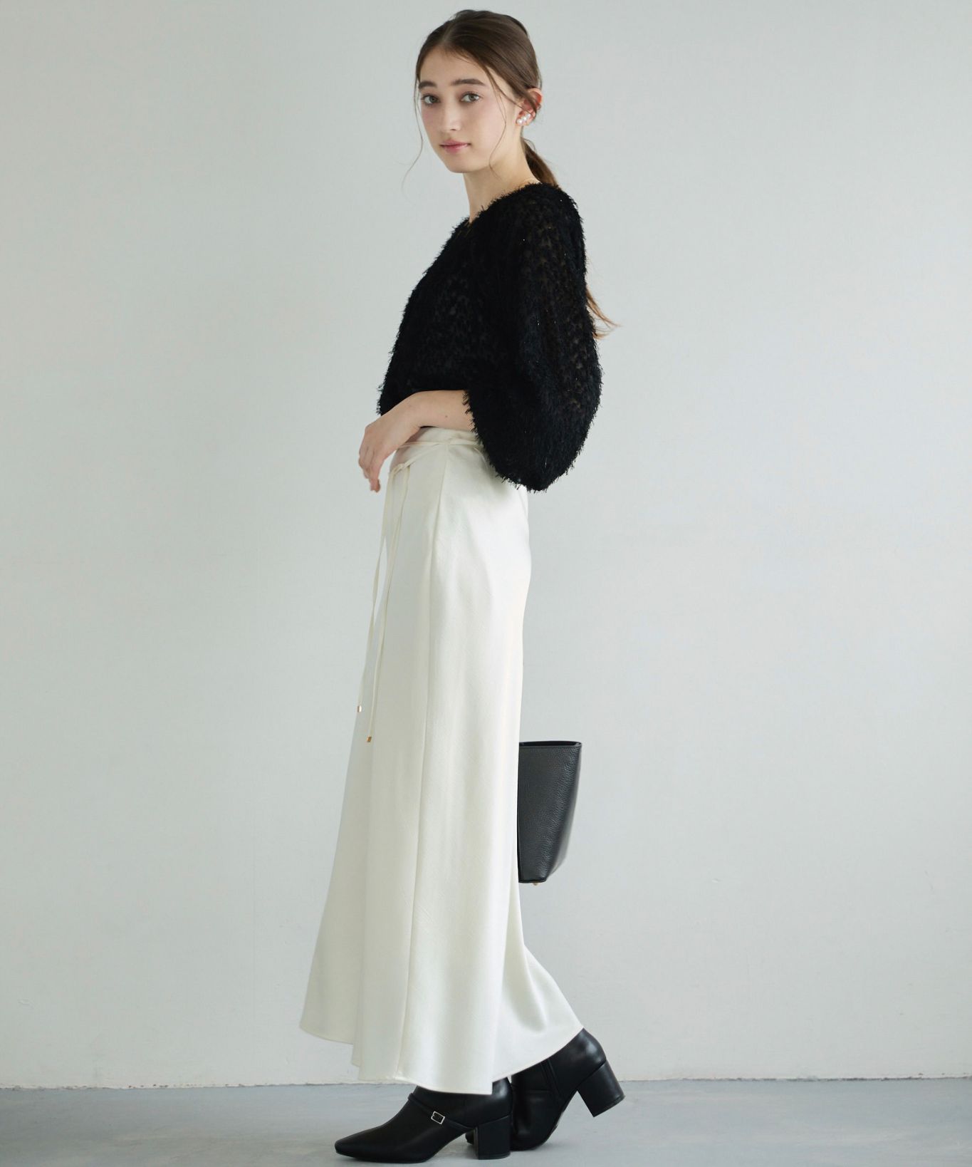 サテンバイアススカート｜Stola.（ストラ）公式通販サイト